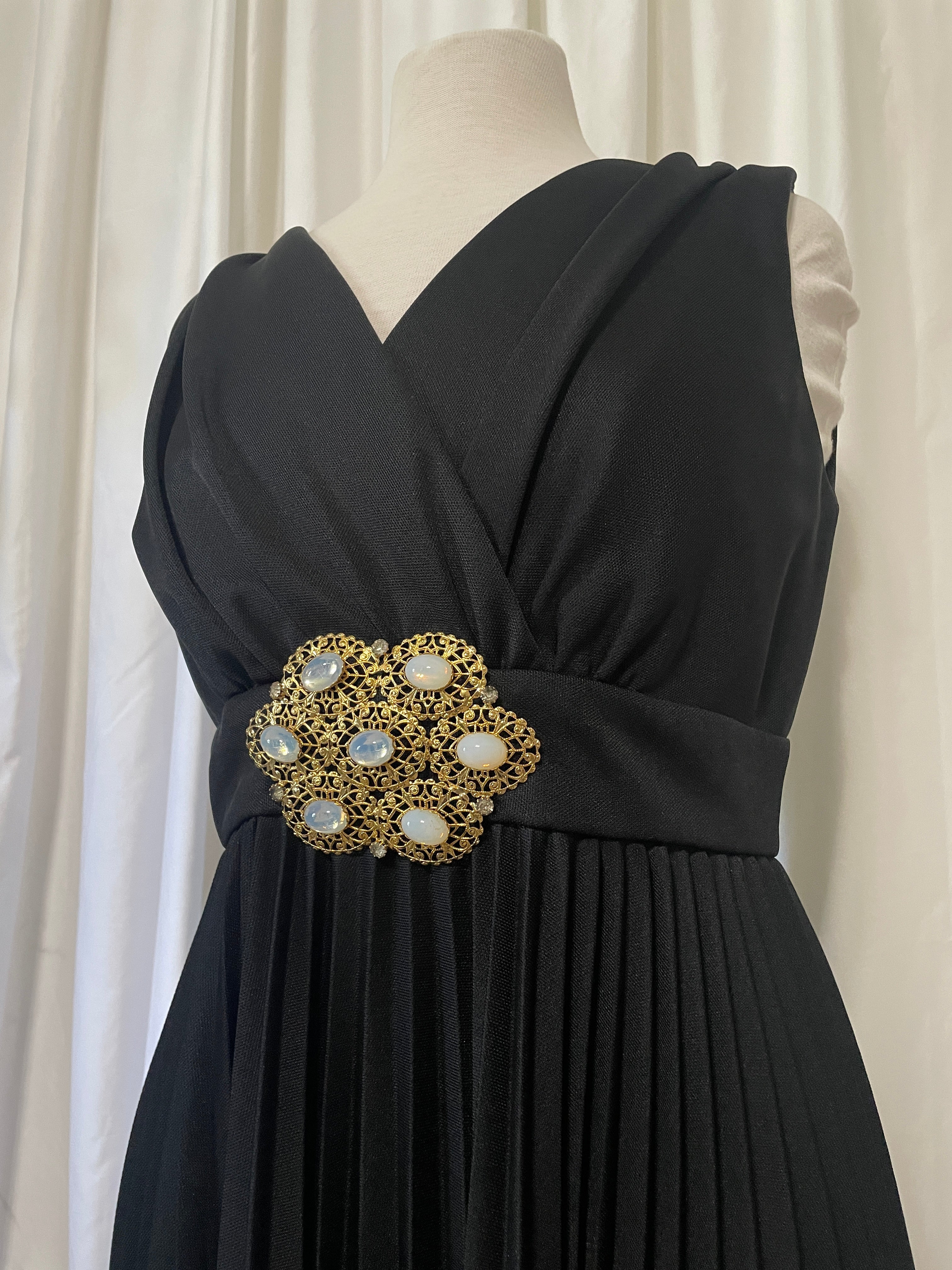 Palm Royale Retro Black Dress